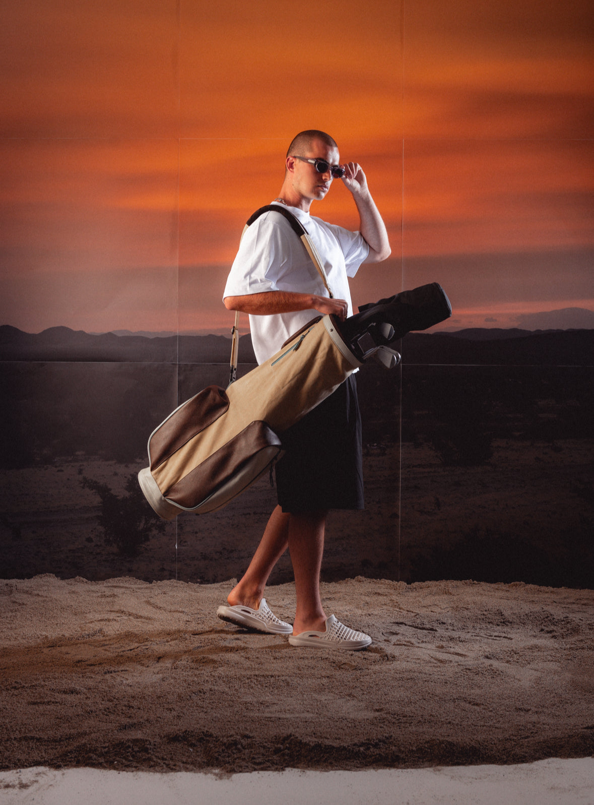Hiroki Black Leather Sunday Golf Bag – Timeless Style & Craftsmanship
